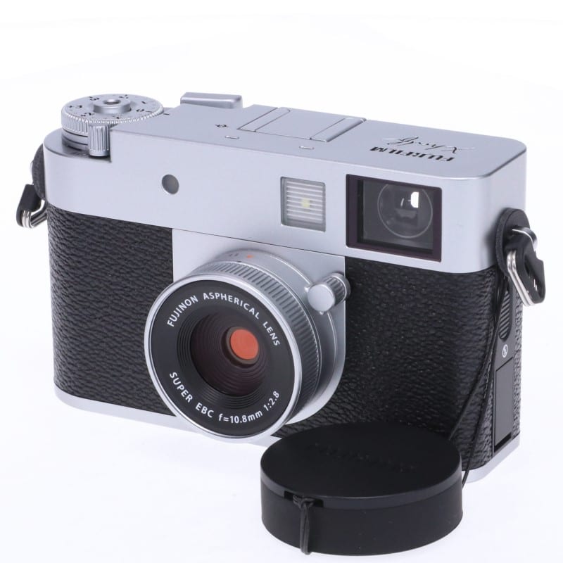 X half (FUJIFILM X-HF1) シルバー