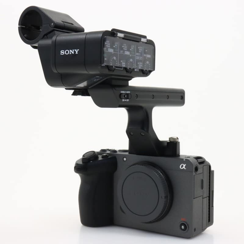FX30 XLRハンドルユニット同梱モデル ILME-FX30