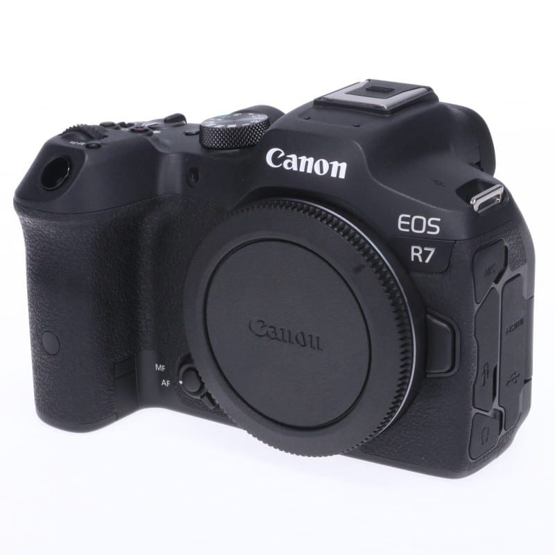 EOS R7 ボディー