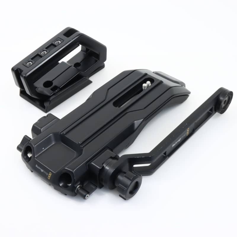 CINEURSASHMKM [Blackmagic URSA Mini Shoulder Kit]