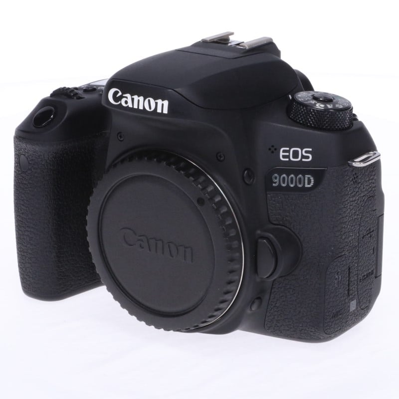 EOS 9000D ボディー