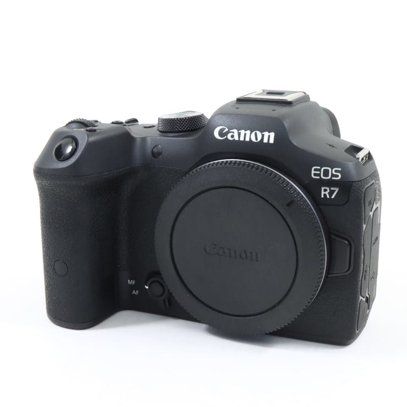 EOS R7 ボディー
