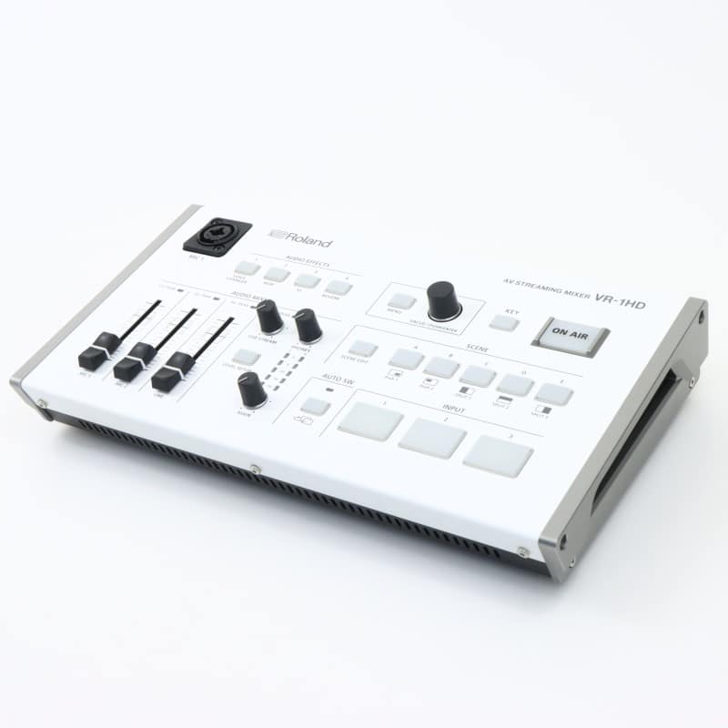 【中古良品】Roland AVストリーミングミキサー VR-1HD Roland VR-1HD [AV ストリーミング・ミキサー] 中古 C2120152744619