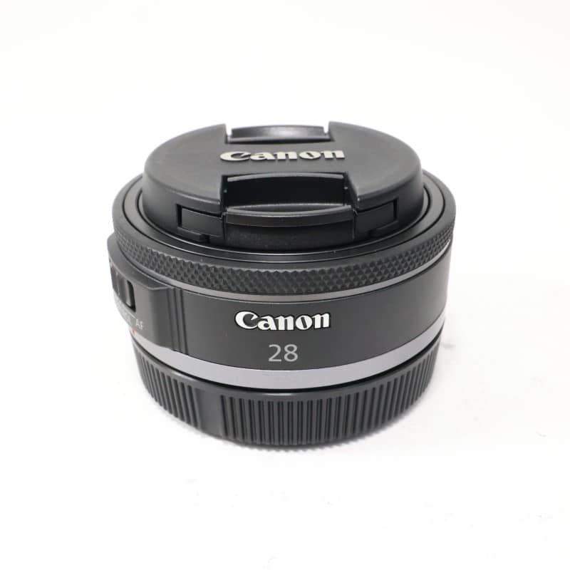 RF28mm F2.8 STM