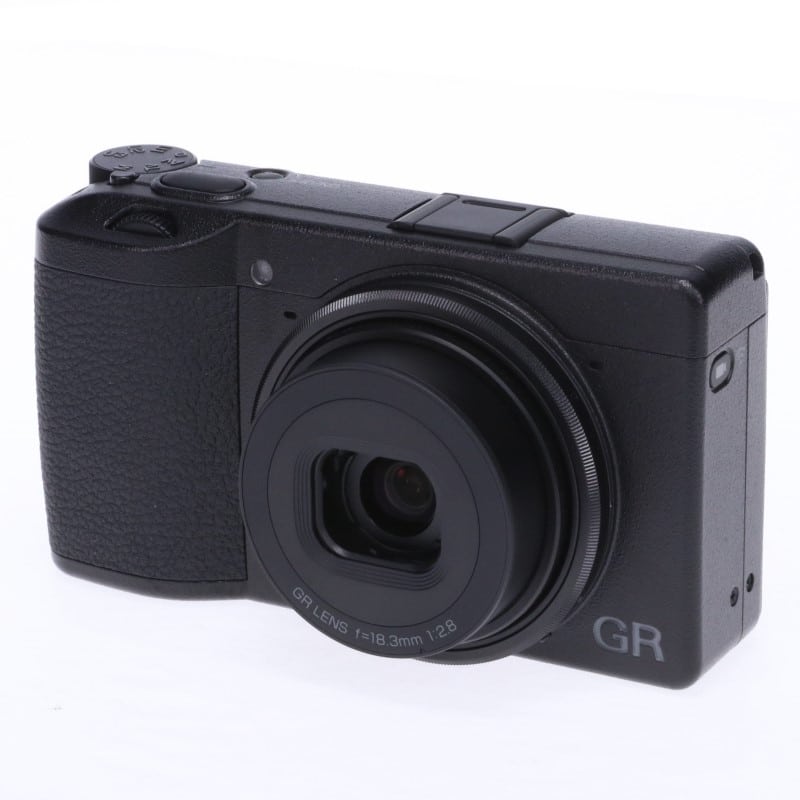 RICOH GR III