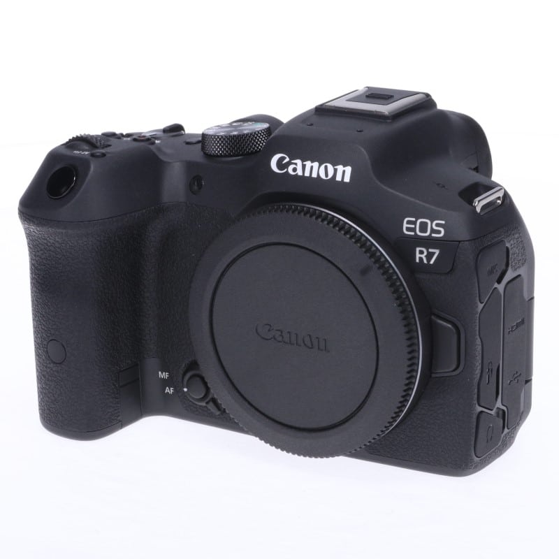 EOS R7 ボディー