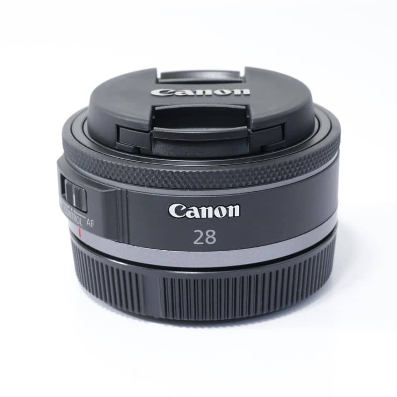 RF28mm F2.8 STM