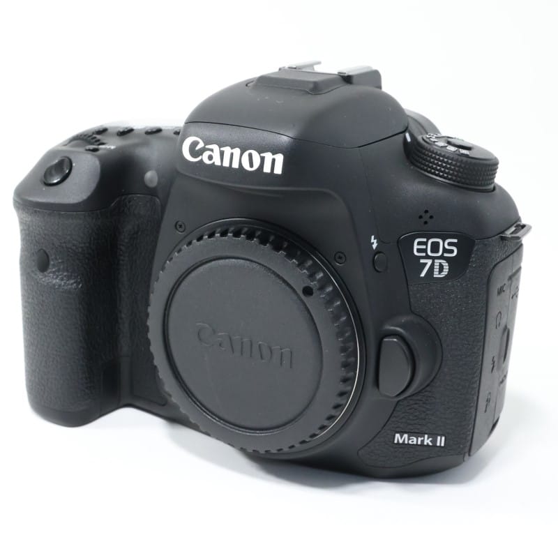 EOS 7D Mark II ボディー