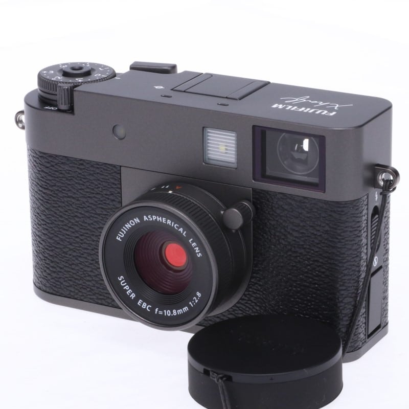 X half (FUJIFILM X-HF1) チャコールシルバー