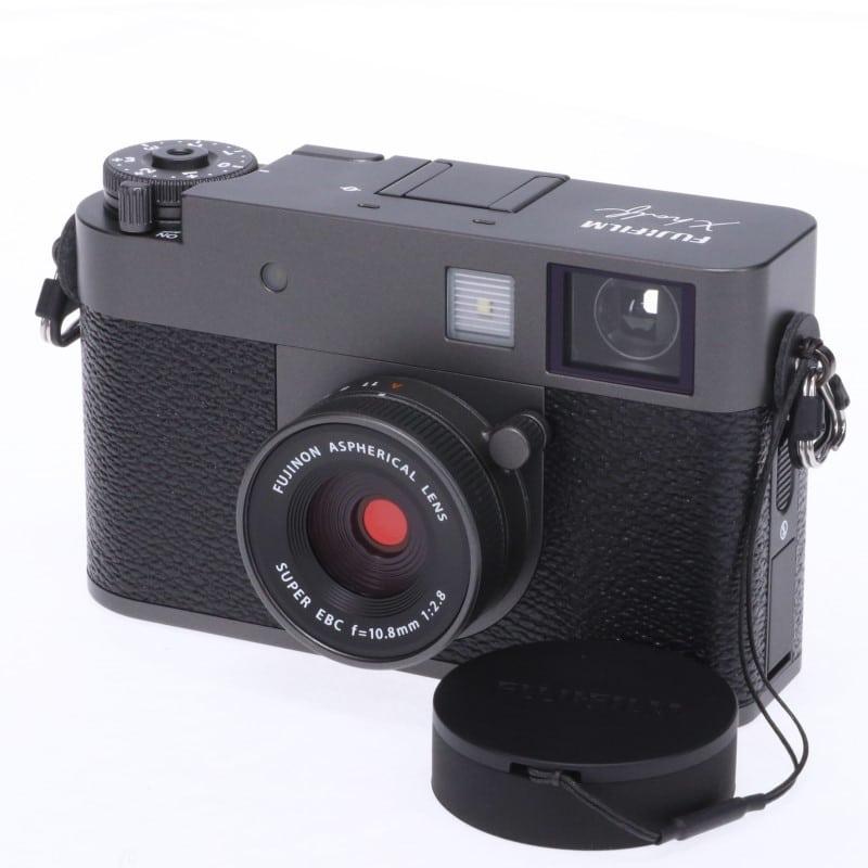 X half (FUJIFILM X-HF1) チャコールシルバー