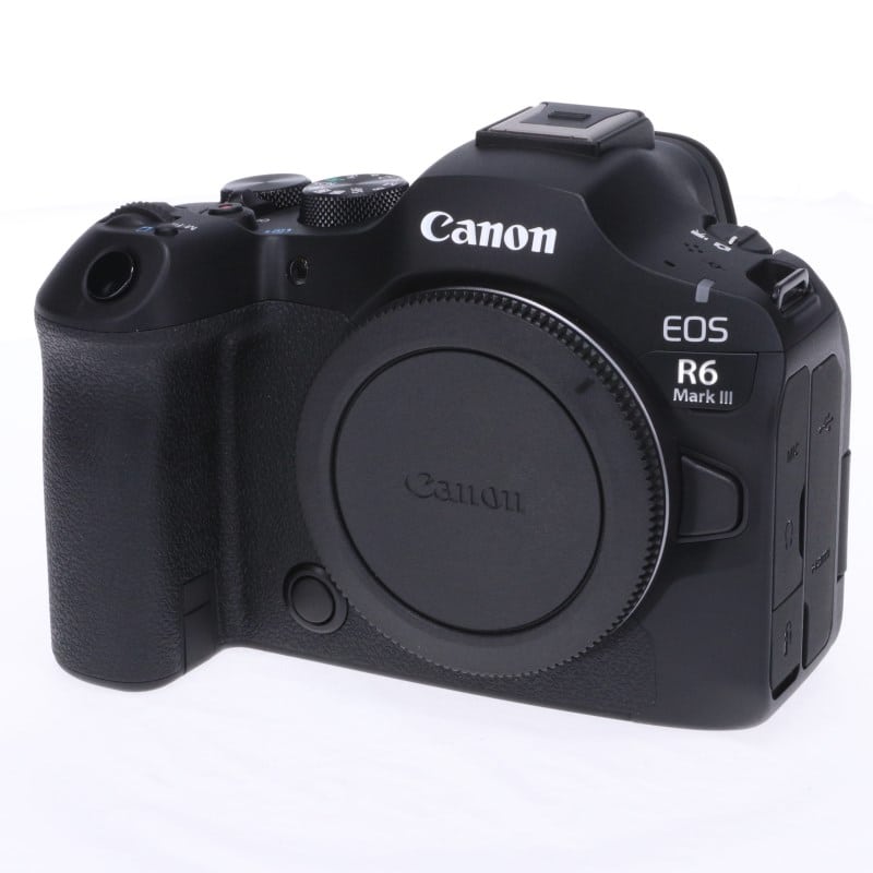 EOS R6 Mark III ボディー