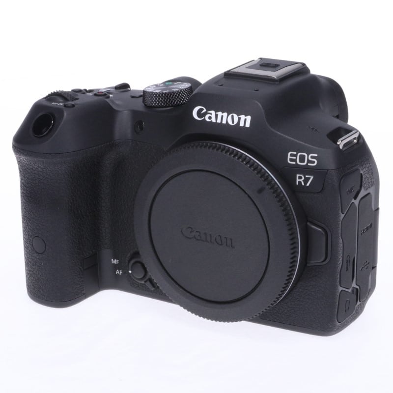 EOS R7 ボディー