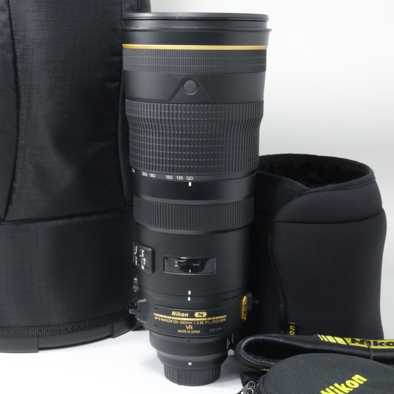 AF-S NIKKOR 120-300mm f/2.8E FL ED SR VR