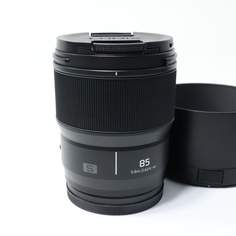 LUMIX S 85mm F1.8 S-S85