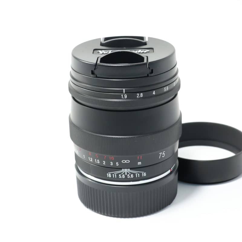 ULTRON 75mm F1.9 MC VM