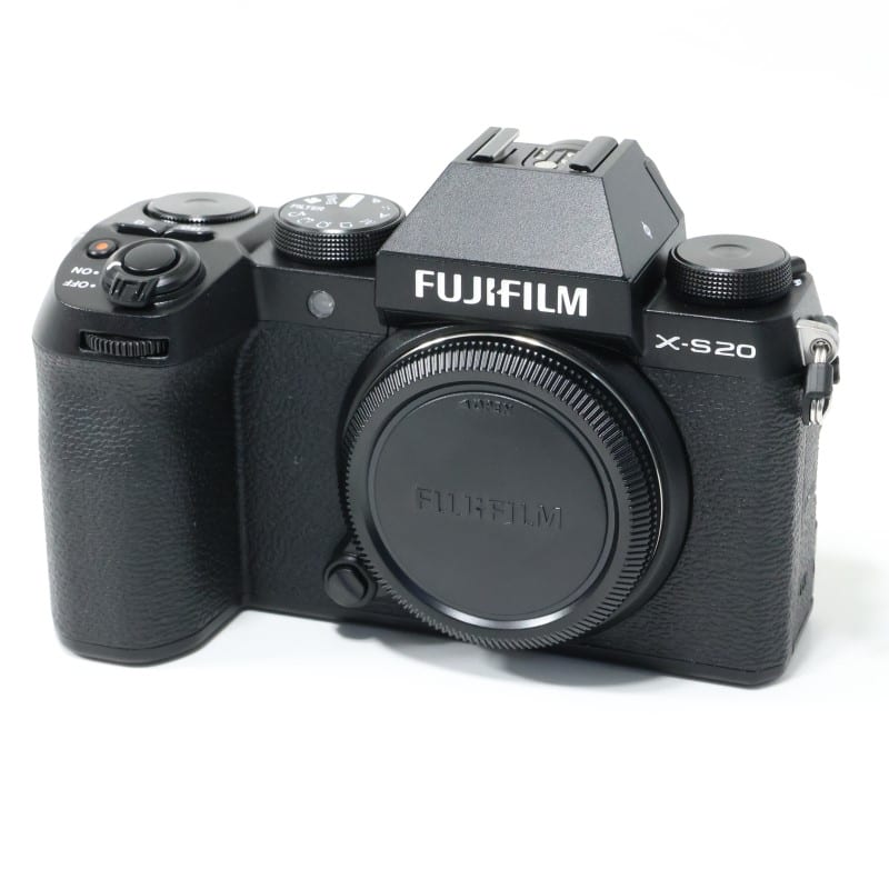 FUJIFILM X-S20 ボディ