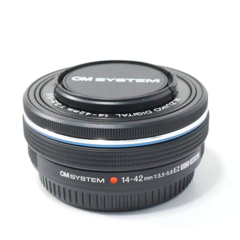 OM SYSTEM M.ZUIKO DIGITAL ED 14-42mm F3.5-5.6 EZ ブラック