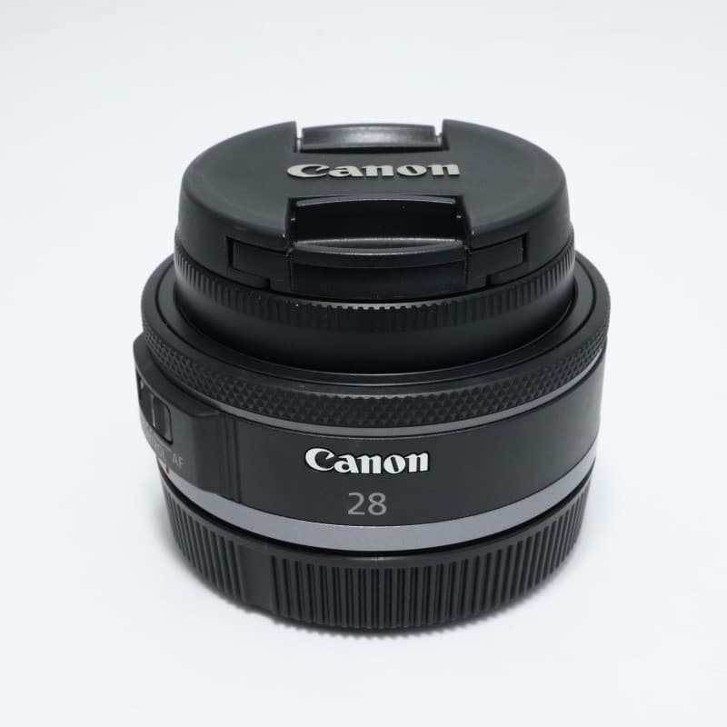 RF28mm F2.8 STM