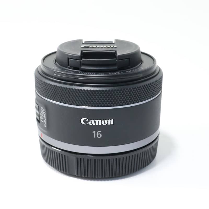 RF16mm F2.8 STM