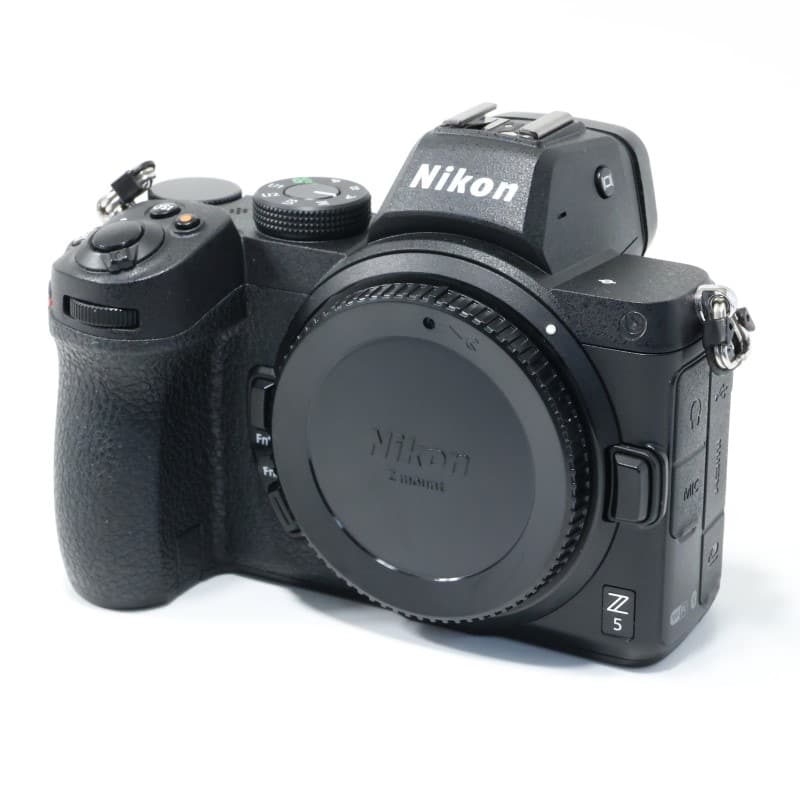【ジャンク品】　デジカメ　3点 ジャンク品 ニコンのデジタルカメラZ5 0074