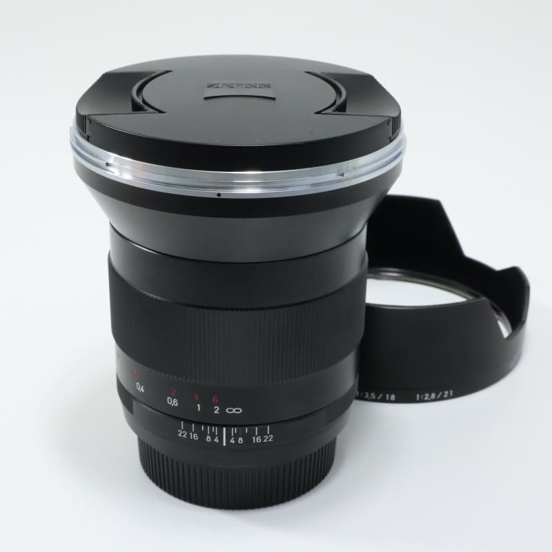 Distagon T* 2.8/21 ZE