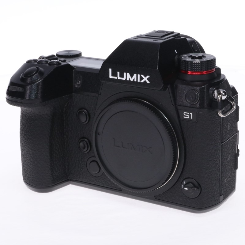 LUMIX DC-S1