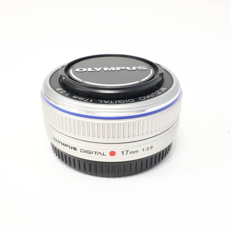 M.ZUIKO DIGITAL 17mm F2.8 シルバー