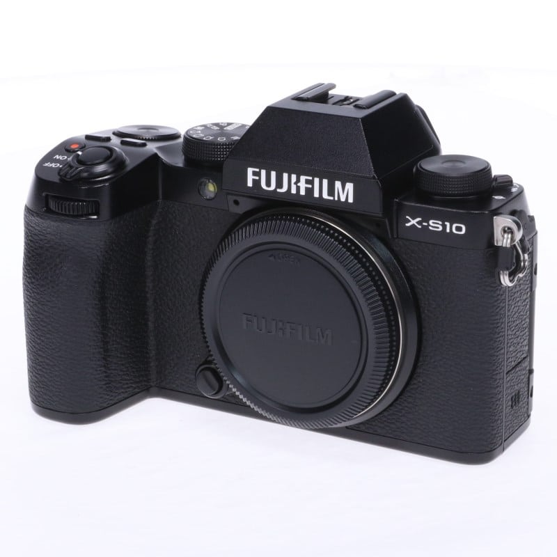 FUJIFILM X-S10 ボディ