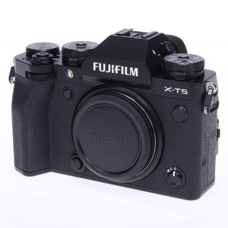 【美品】FUJIFILM X-T5 ボディ ブラック【保証書付き】 富士フイルム FUJIFILM X-T5 ボディ ブラック AB+ランク 中古｜フジヤ