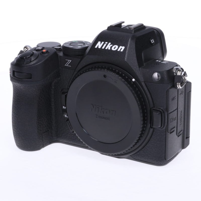 Z5II ボディ