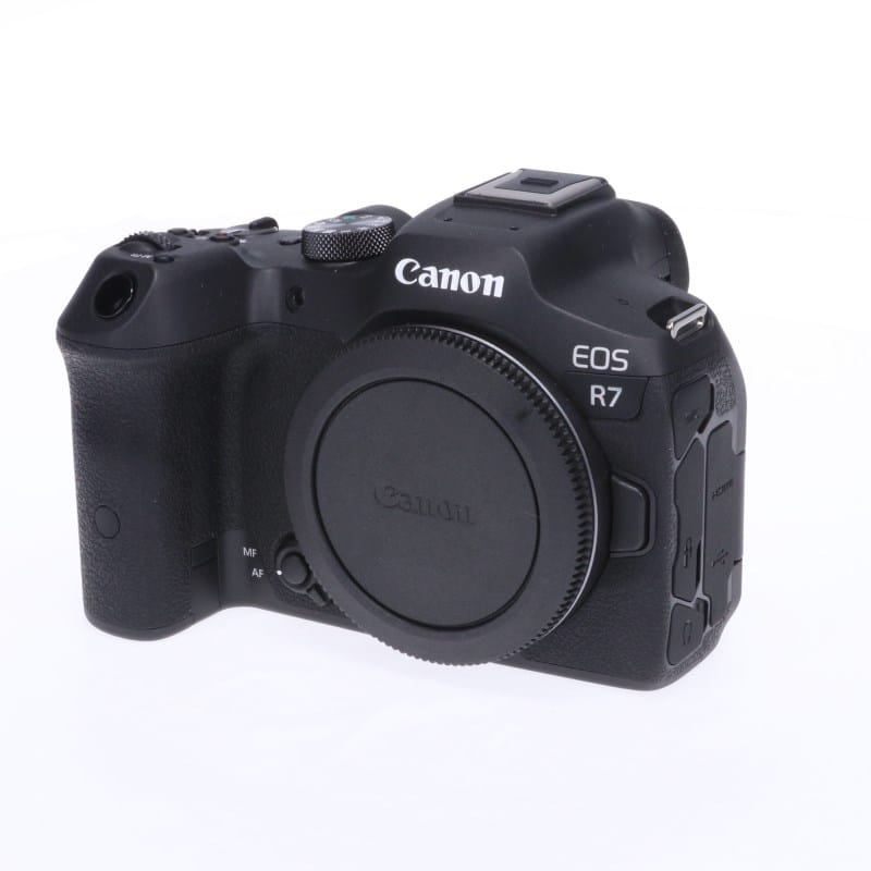 EOS R7 ボディー