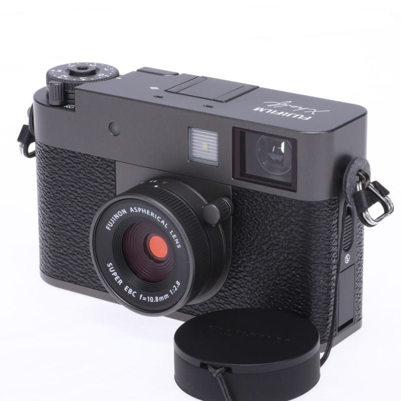 X half (FUJIFILM X-HF1) チャコールシルバー