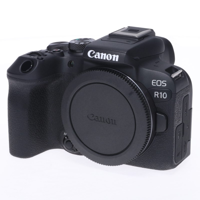 EOS R10