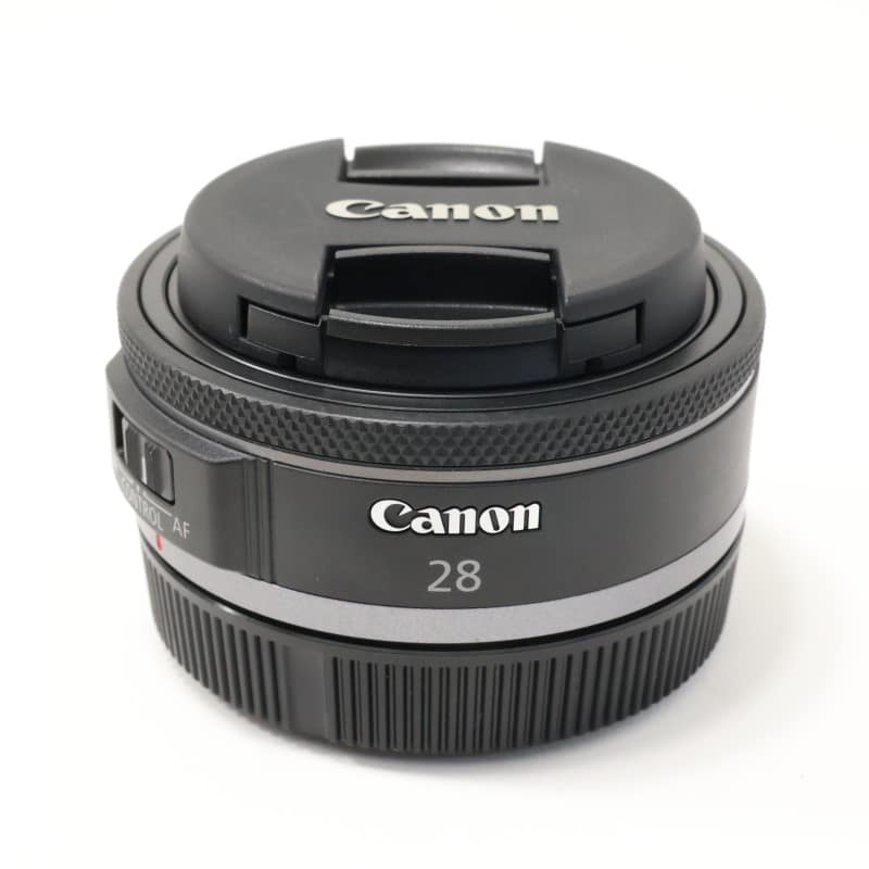 RF28mm F2.8 STM