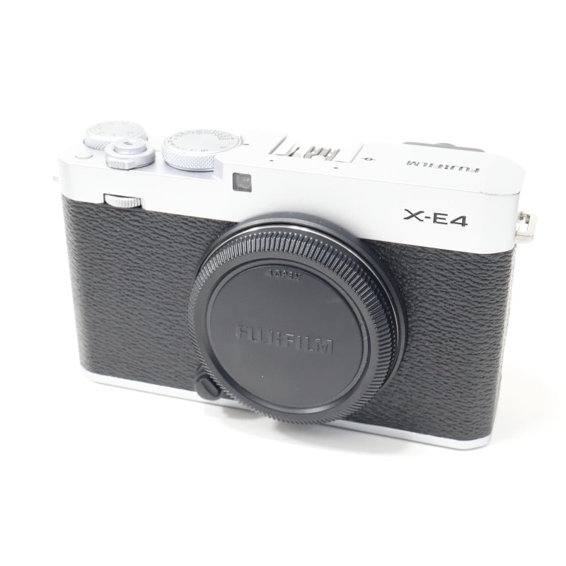 X-E4 シルバー