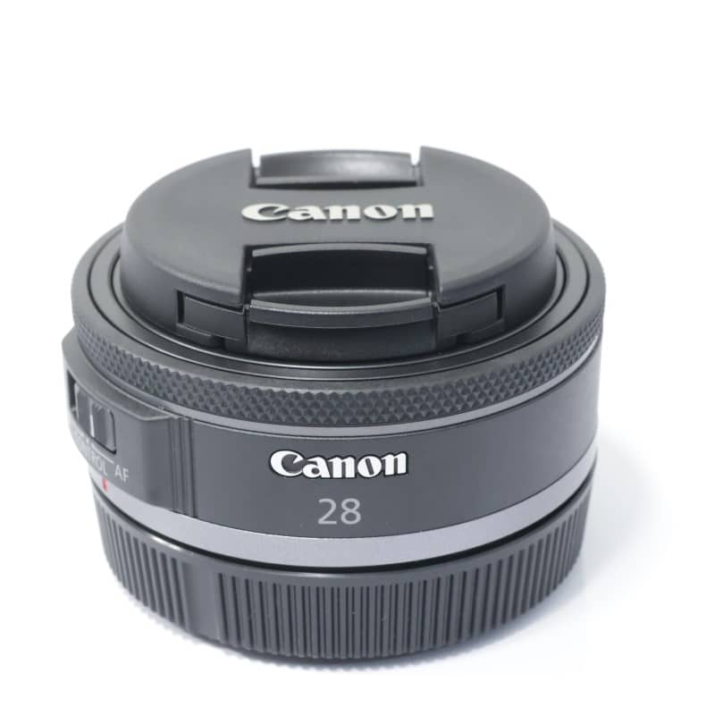 RF28mm F2.8 STM
