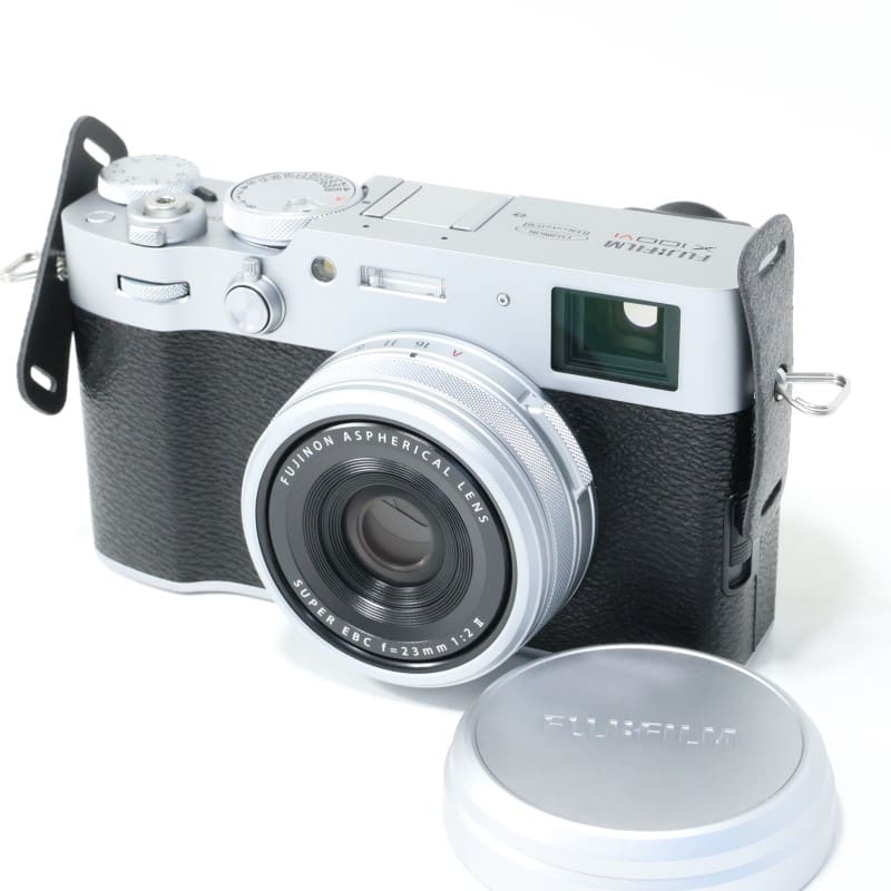富士フイルム FUJIFILM X100VI シルバー 日英二言語モデル 中古