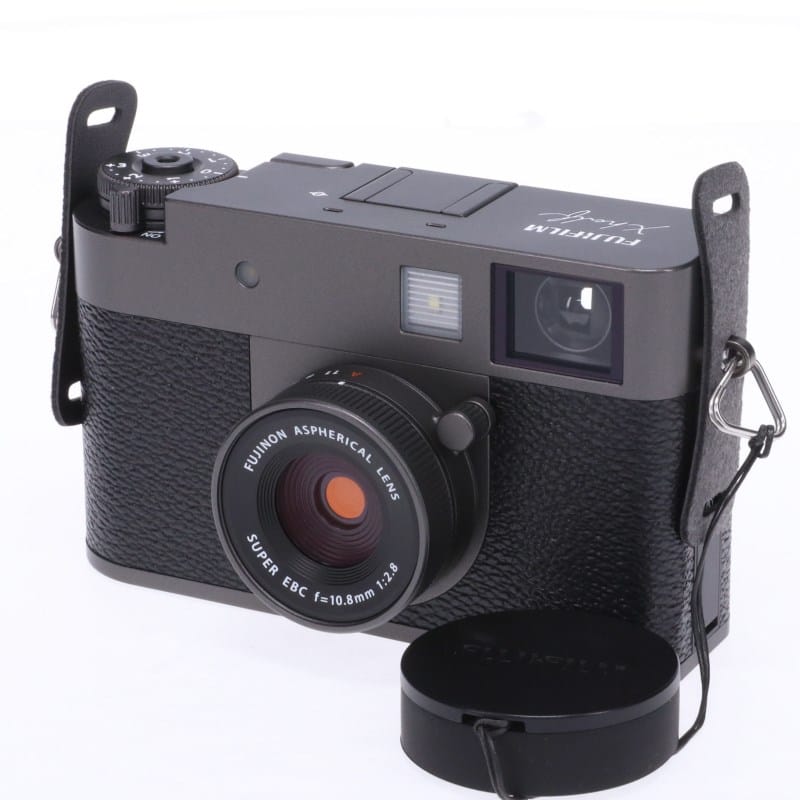 X half (FUJIFILM X-HF1) チャコールシルバー