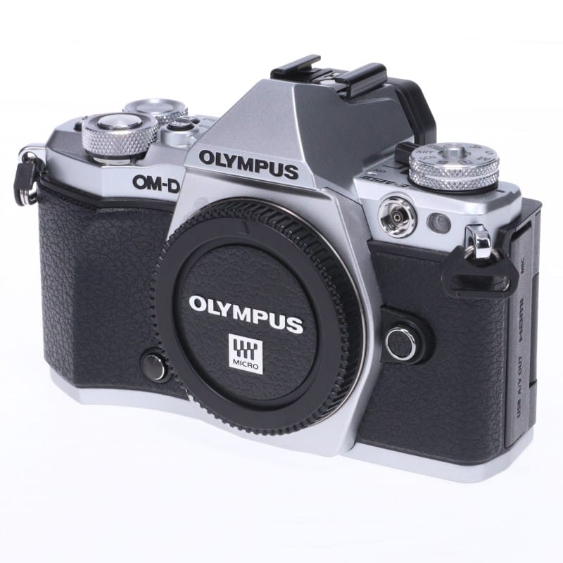OM-D E-M5 Mark II ボディー シルバー