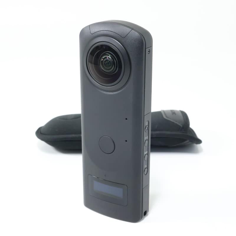 RICOH THETA Z1