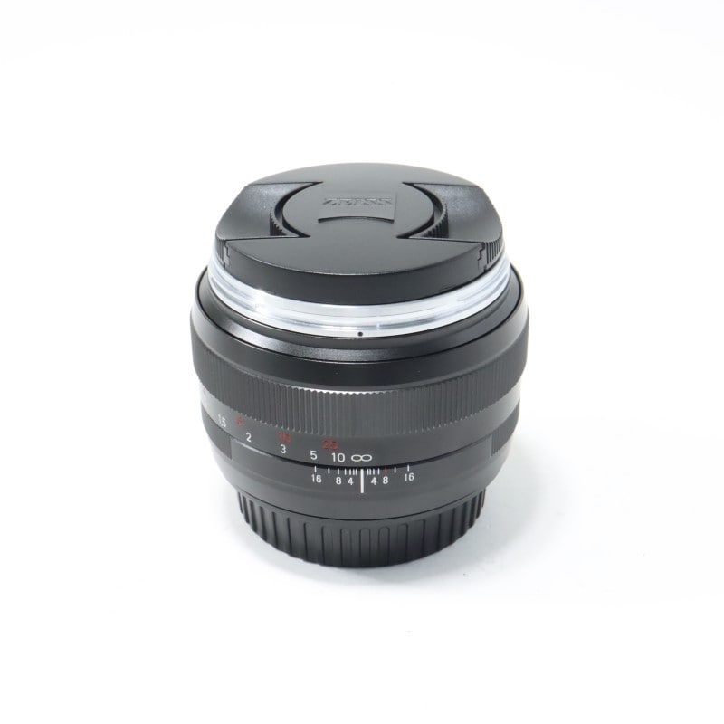 Planar T* 1.4/50 ZE