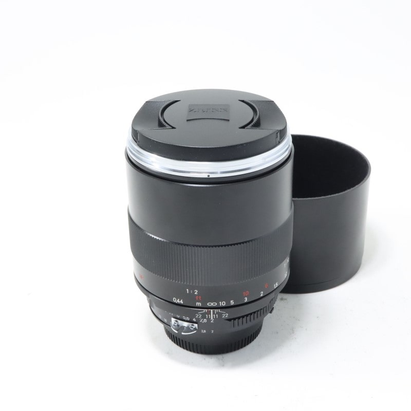 Makro Planar T* 2/100 ZF