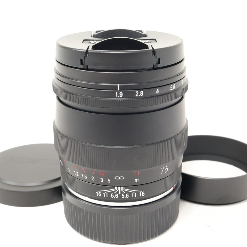 ULTRON 75mm F1.9 MC VM