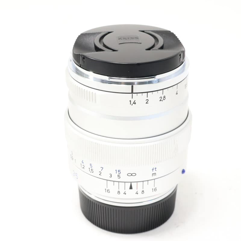 Distagon T* 1.4/35 ZM シルバー