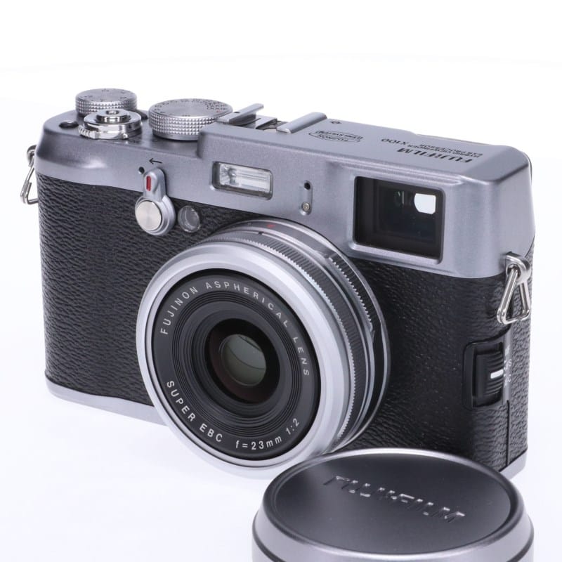 FinePix X100