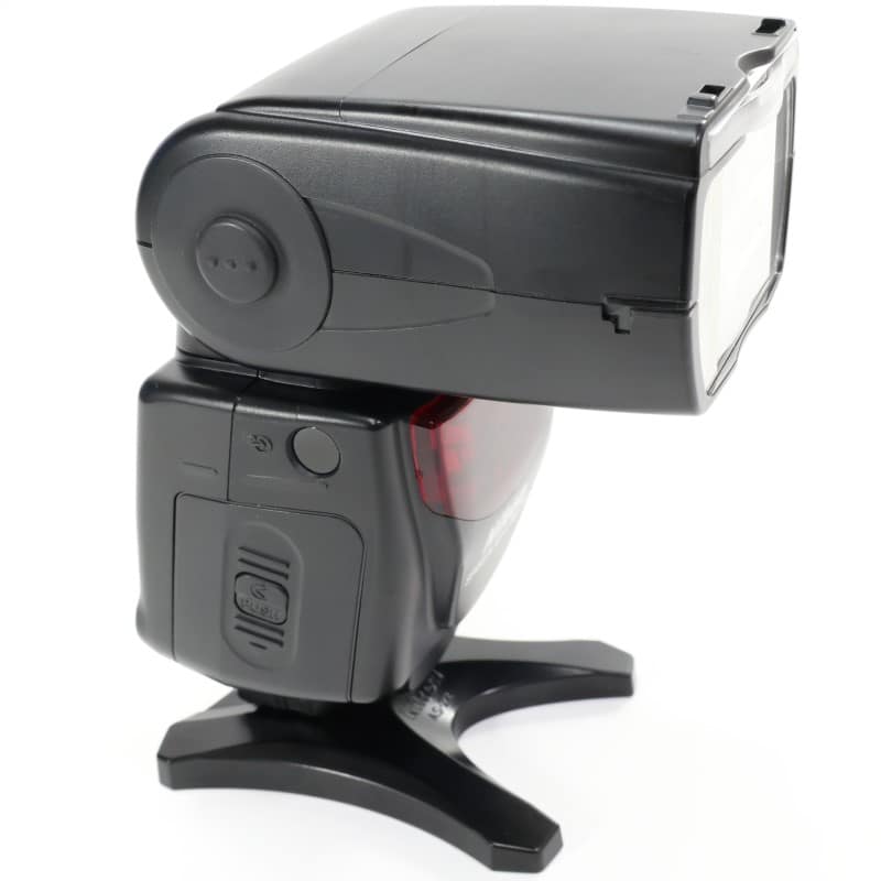 スピードライト SB-700