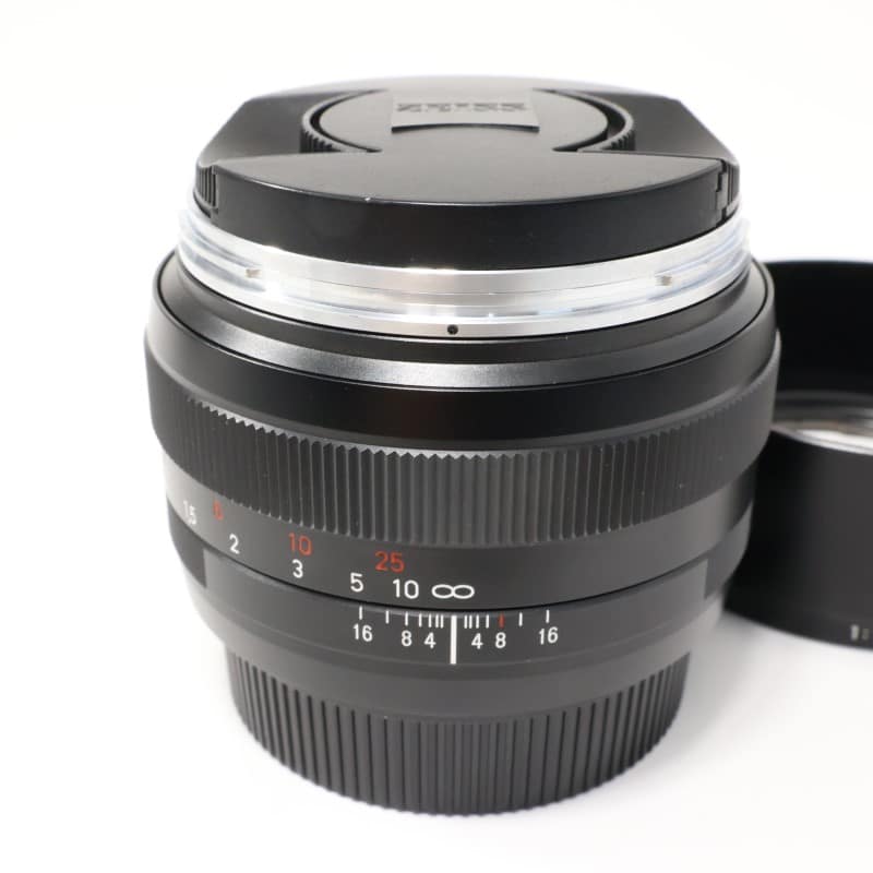 Planar T* 1.4/50 ZE