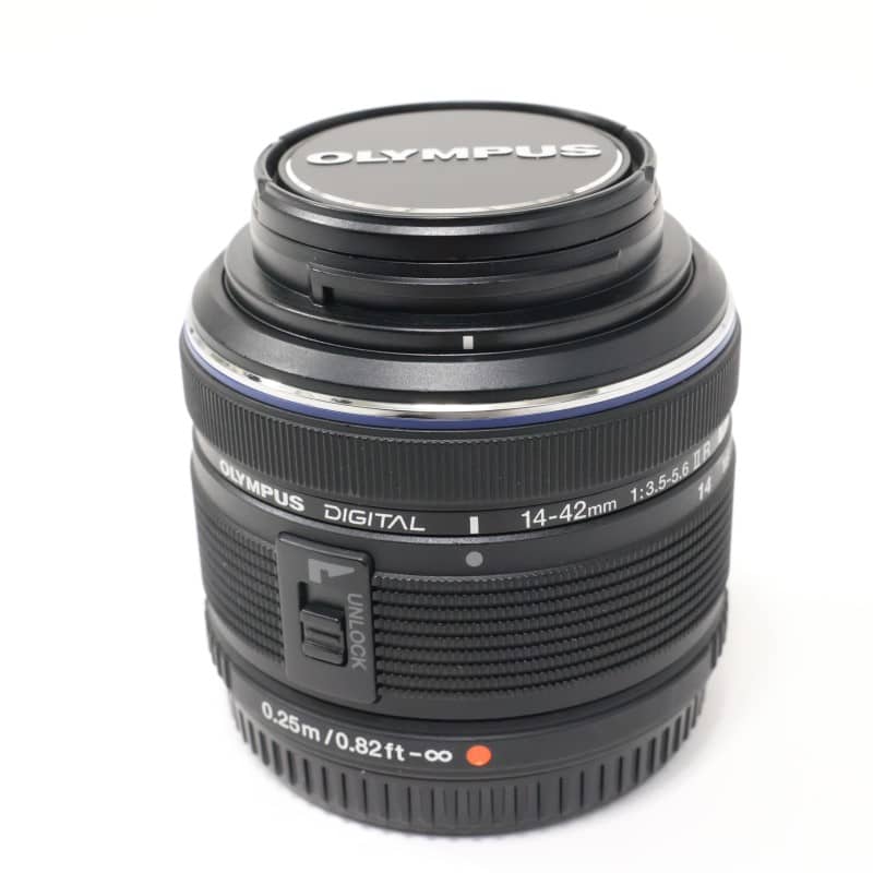 M.ZUIKO DIGITAL 14-42mm F3.5-5.6 II R ブラック