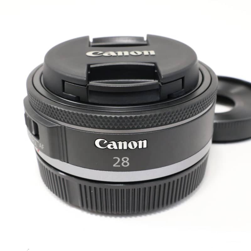 RF28mm F2.8 STM