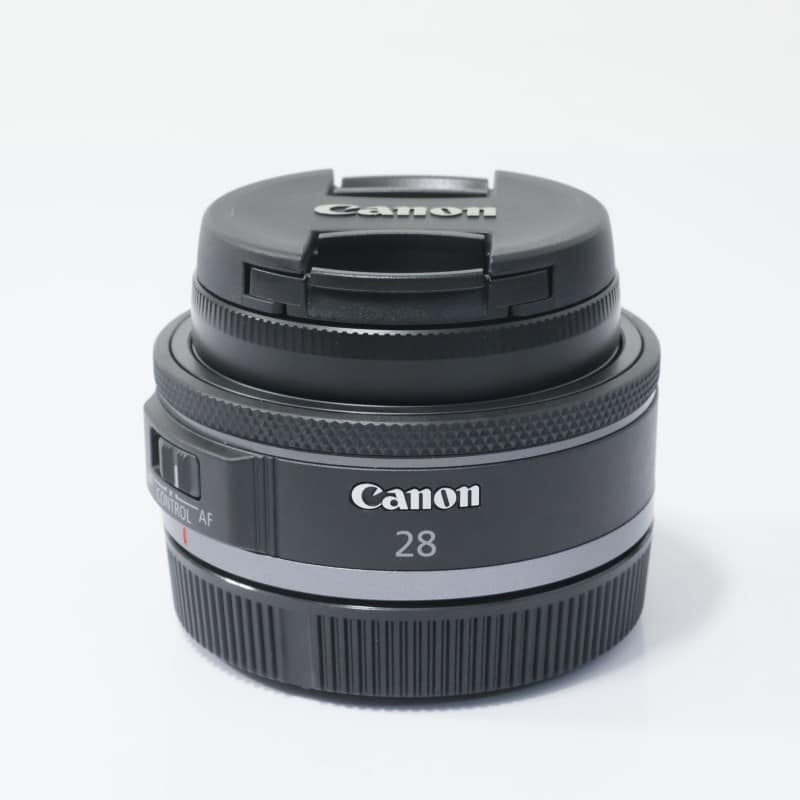 RF28mm F2.8 STM